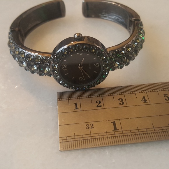 ✅Gunmetal Pave Cuff Watch - Picture 8 of 8